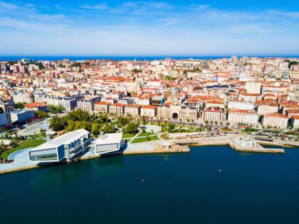 Apartamento Situacion Inmejorable En Santander Luaran gambar
